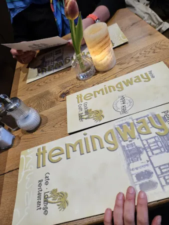 Bild von Hemingway Peine