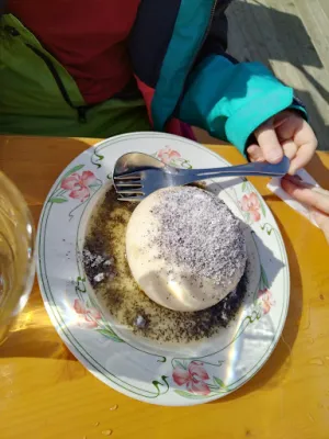Schwarzenbachhütte