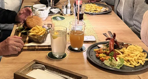 Bild von Cafe Restaurant Inside
