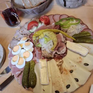 Thermenschenke u Buschenschank Laller