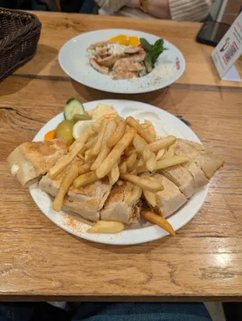 Bild von Marina Restaurant & Café