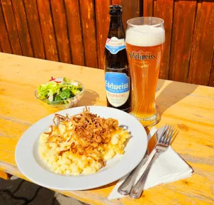 Filzwieser's Berggasthaus Friedrichhütte Küche bis 18:00 Uhr