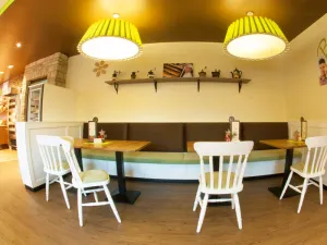 Heath Bakery Café Meyer magic