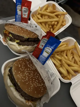Bild von Marong Burger