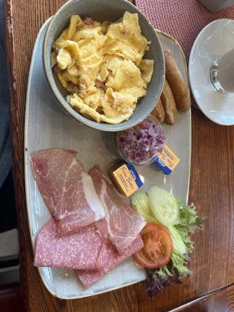Bild von Schweinske Restaurant in Hamburg Neugraben - Schnitzel, Burger & Frühstück