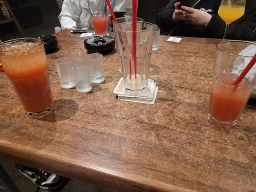 Bild von Schweinske Restaurant in Hamburg Neugraben - Schnitzel, Burger & Frühstück