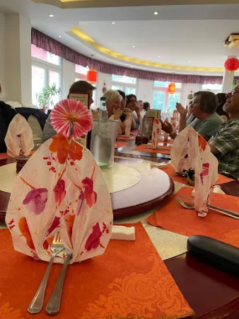 Bild von Mr. Wu Chinesisch und Mongolisches Restaurant & Hotel Mit Kegelbahn