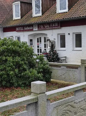 Bild von Mr. Wu Chinesisch und Mongolisches Restaurant & Hotel Mit Kegelbahn