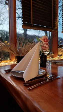 Bild von The Sur Steakhouse & Restaurant Saal