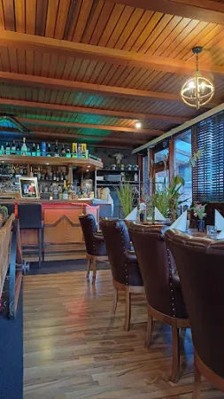 Bild von The Sur Steakhouse & Restaurant Saal