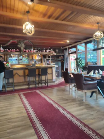 Bild von The Sur Steakhouse & Restaurant Saal