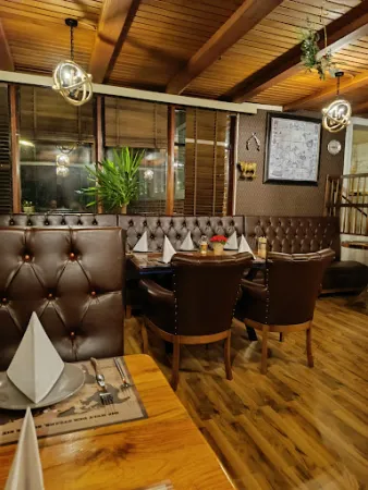 Bild von The Sur Steakhouse & Restaurant Saal