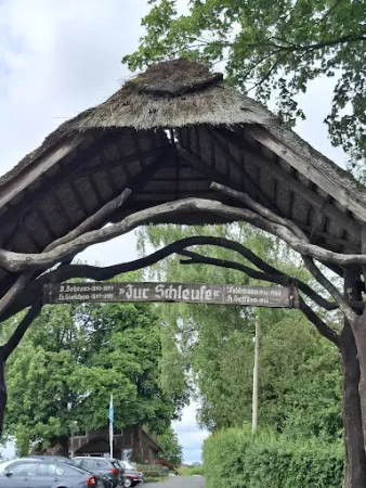 Bild von Zur Schleuse