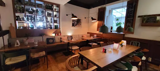 Bild von Piccanti, Cafe, Pizzeria, Bar Restaurant