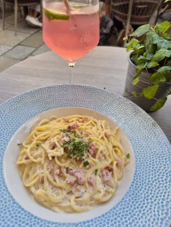 Bild von Piccanti, Cafe, Pizzeria, Bar Restaurant