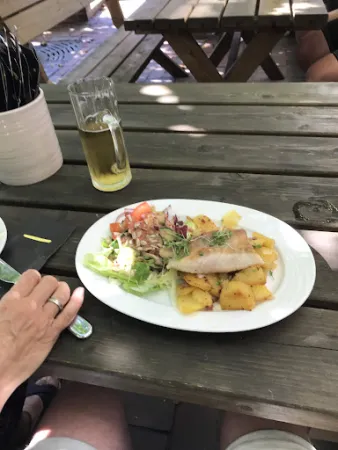 Bild von Hof von Oldenburg Jever - Frühstück / Mittagessen / Kuchen