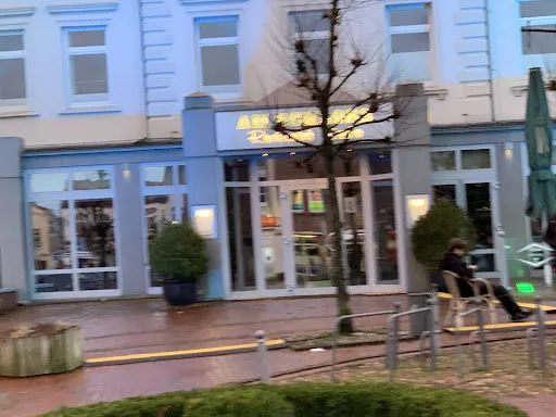Bild von Hof von Oldenburg Jever - Frühstück / Mittagessen / Kuchen