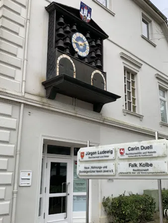 Bild von Hof von Oldenburg Jever - Frühstück / Mittagessen / Kuchen