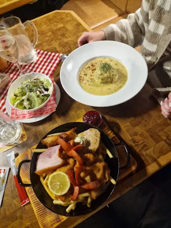 Bild von Schmankerl Hütt´n die Almhütte am Talboden