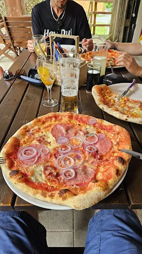 Anthony's Pizzeria & Pub