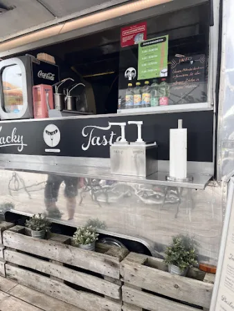 Bild von Lacky Taste