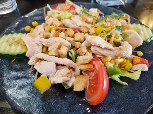 Bild von Champa Ney Balance Food