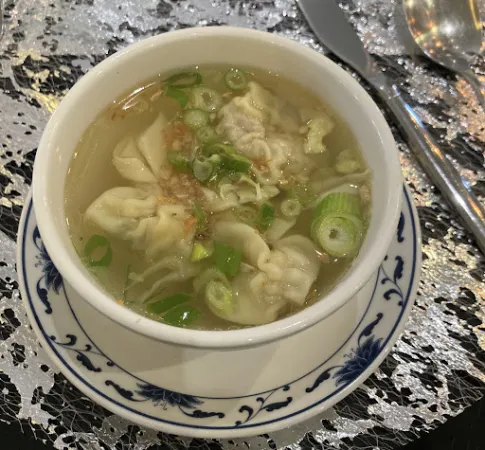 Bild von Champa Ney Balance Food