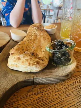 Bild von Deichkrone Café Restaurant Bar - CE Franchise GmbH