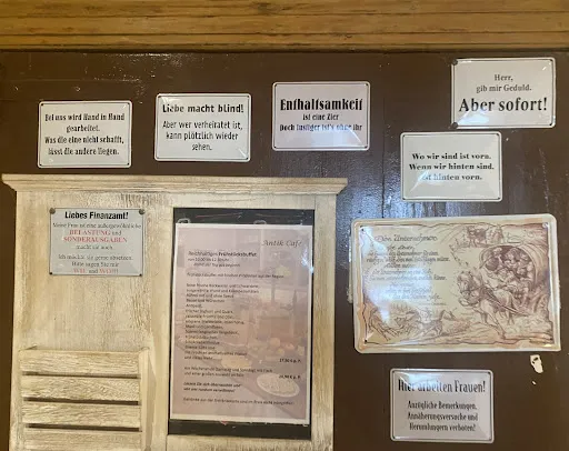 Bild von Antik Café