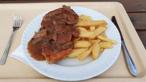 Bild von Upholmhof Biergarten mit Imbiss