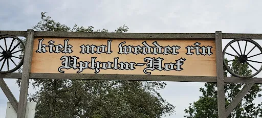 Bild von Upholmhof Biergarten mit Imbiss