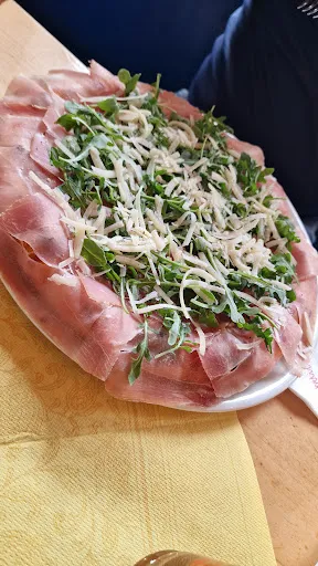 San Danielle Pizza e Pasta