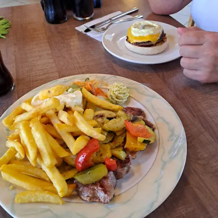 Bild von SnickSnack | Das Imbiss-Restaurant in Lemke