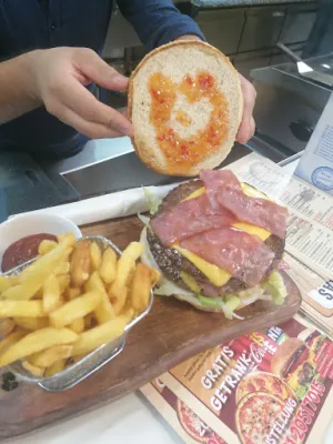 TEXAS pizzeria