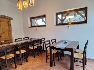Cafe Lona