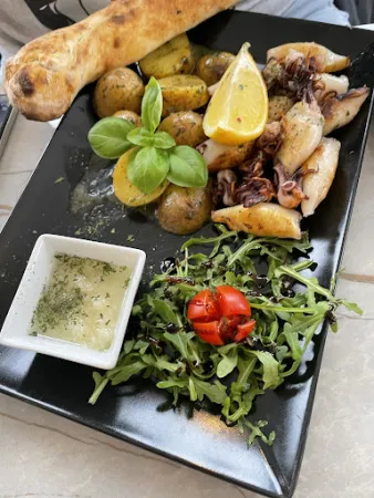 Bild von Leyla | Cafe • Bar • Lounge • Dinner