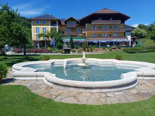 Bild von Gasthaus - Hotel Höhenwirt, Restaurant am Pyramidenkogel