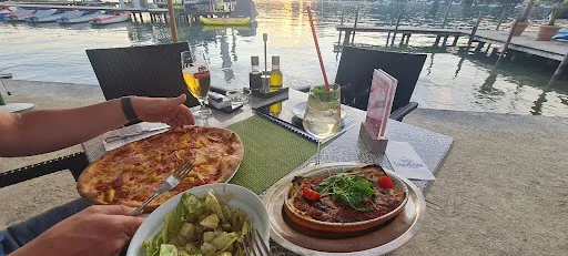 Bild von Strandleben,das Cafe-Restaurant am Wörthersee