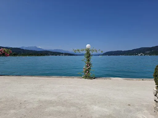 Bild von Strandleben,das Cafe-Restaurant am Wörthersee