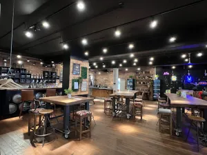 kAlps Foodbar - Bar & Grill