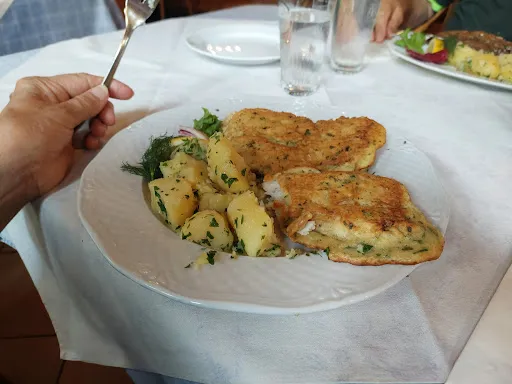 Bild von Fischrestaurant Schloßteichstüberl