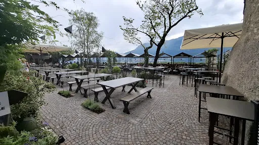 Bild von La Torre - Biergarten Forst