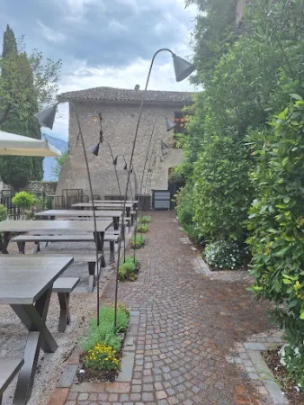 Bild von La Torre - Biergarten Forst
