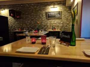 Tapeo - Tapay Y Vino
