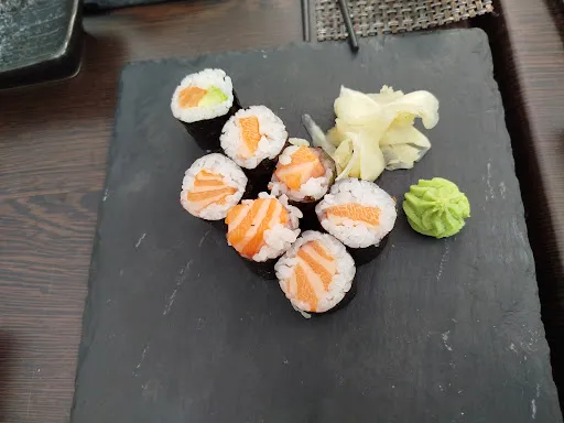Bild von Sakura Sushibar