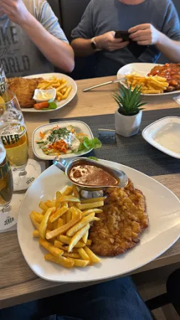 Bild von Restaurant & Sportsbar am Hallenbad
