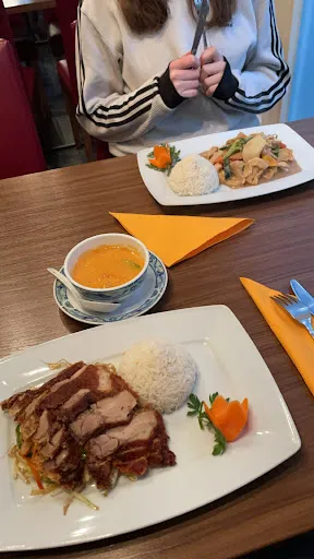 Hoa Viet