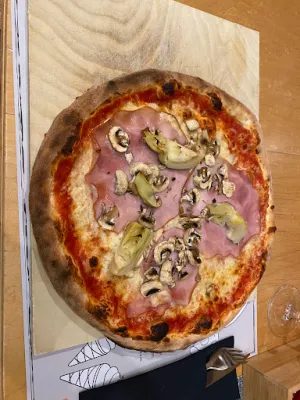 Pizzeria La Trattoria