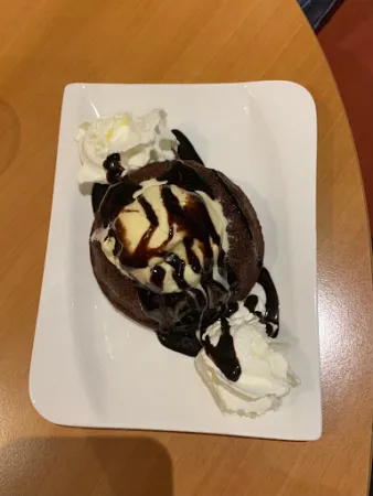 Bild von PIZZABAR /CAFE TYROLIS