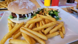 CITY Café-Bar Tux